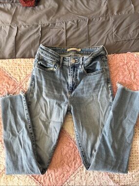 Levi Skinny Jeans